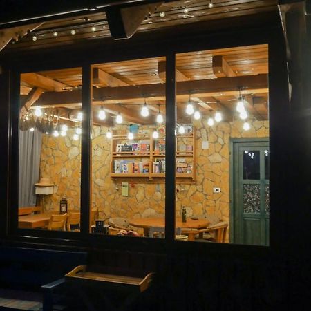 Rose Hip Hill Farm Valea Tirnei Exterior foto