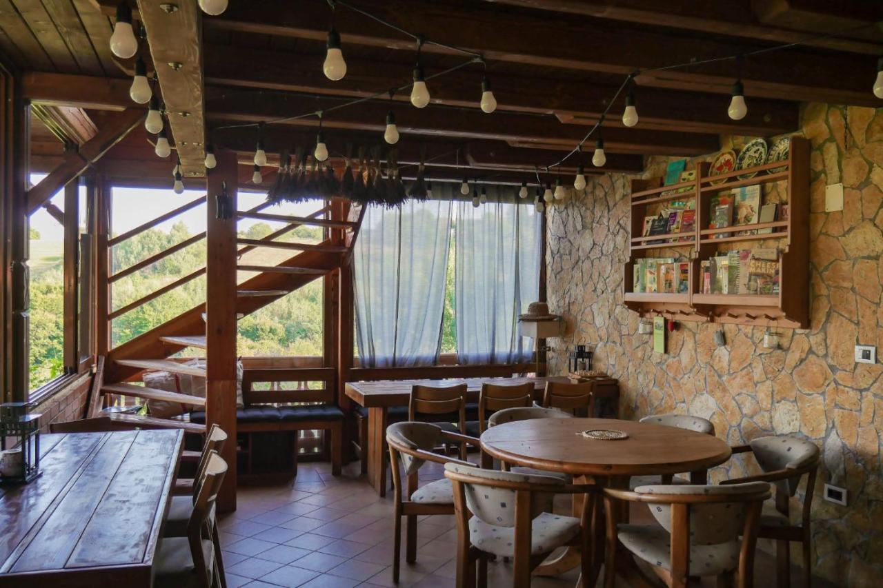 Rose Hip Hill Farm Valea Tirnei Exterior foto